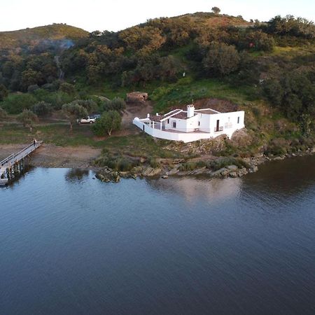 הואלבה Magnifica Casa A Orillas Del Guadiana מראה חיצוני תמונה