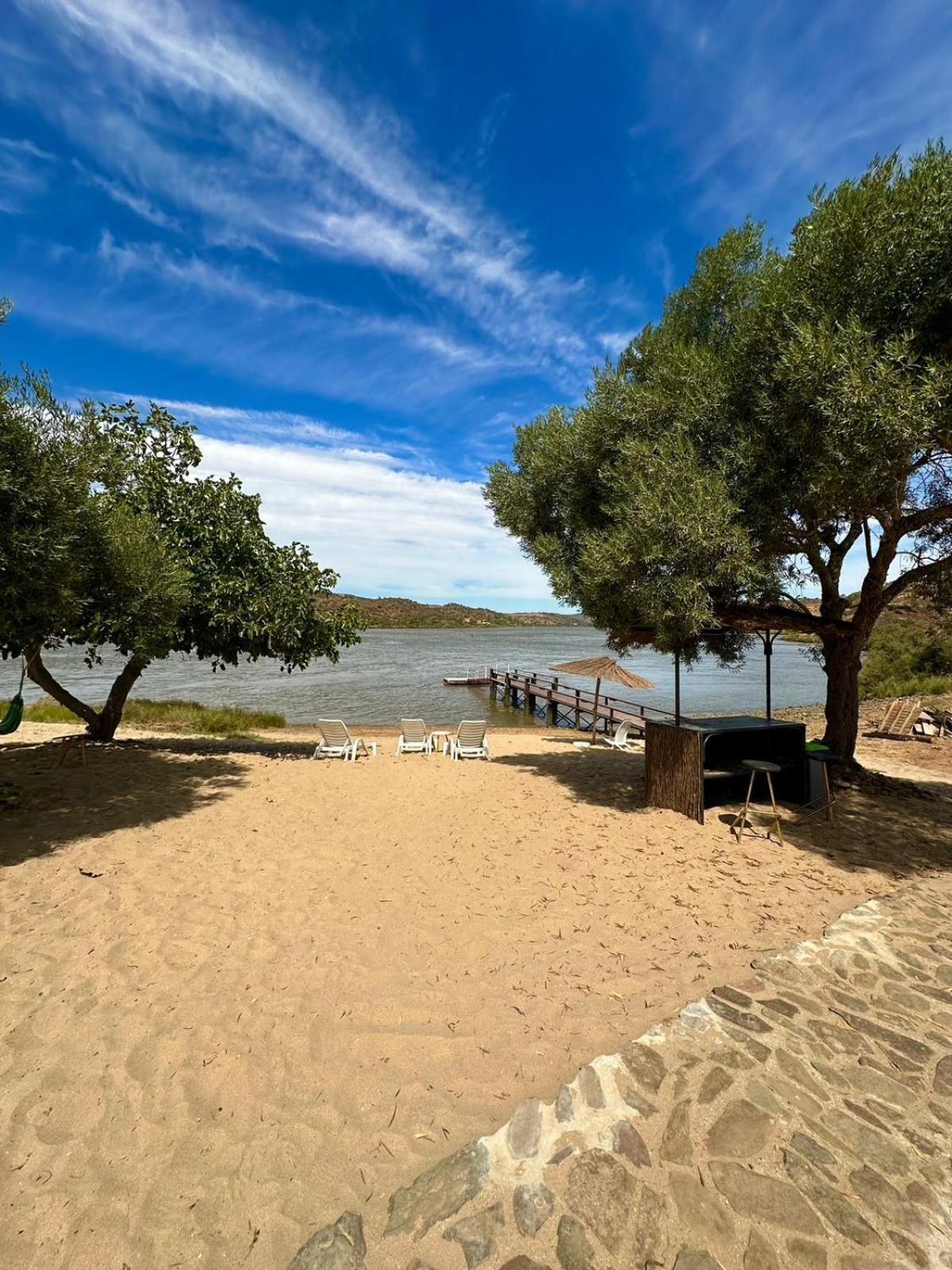 הואלבה Magnifica Casa A Orillas Del Guadiana מראה חיצוני תמונה