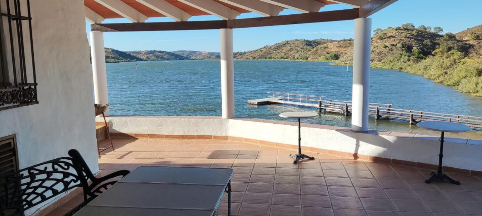 הואלבה Magnifica Casa A Orillas Del Guadiana מראה חיצוני תמונה